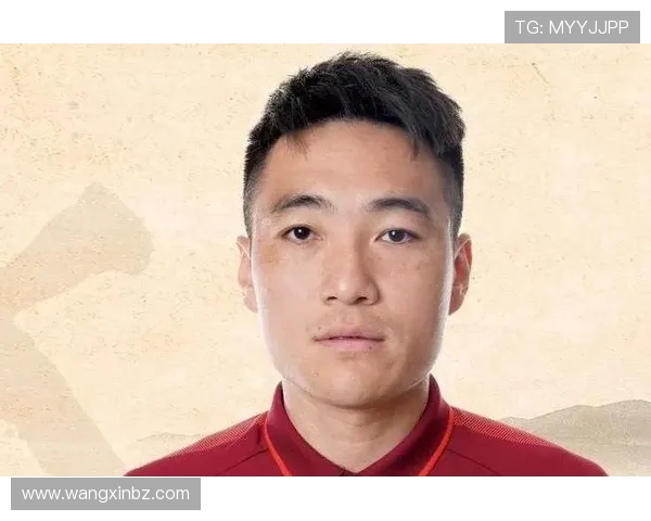 陈磊独家分享足球心得与技巧助你提升球技的秘诀与经验总结